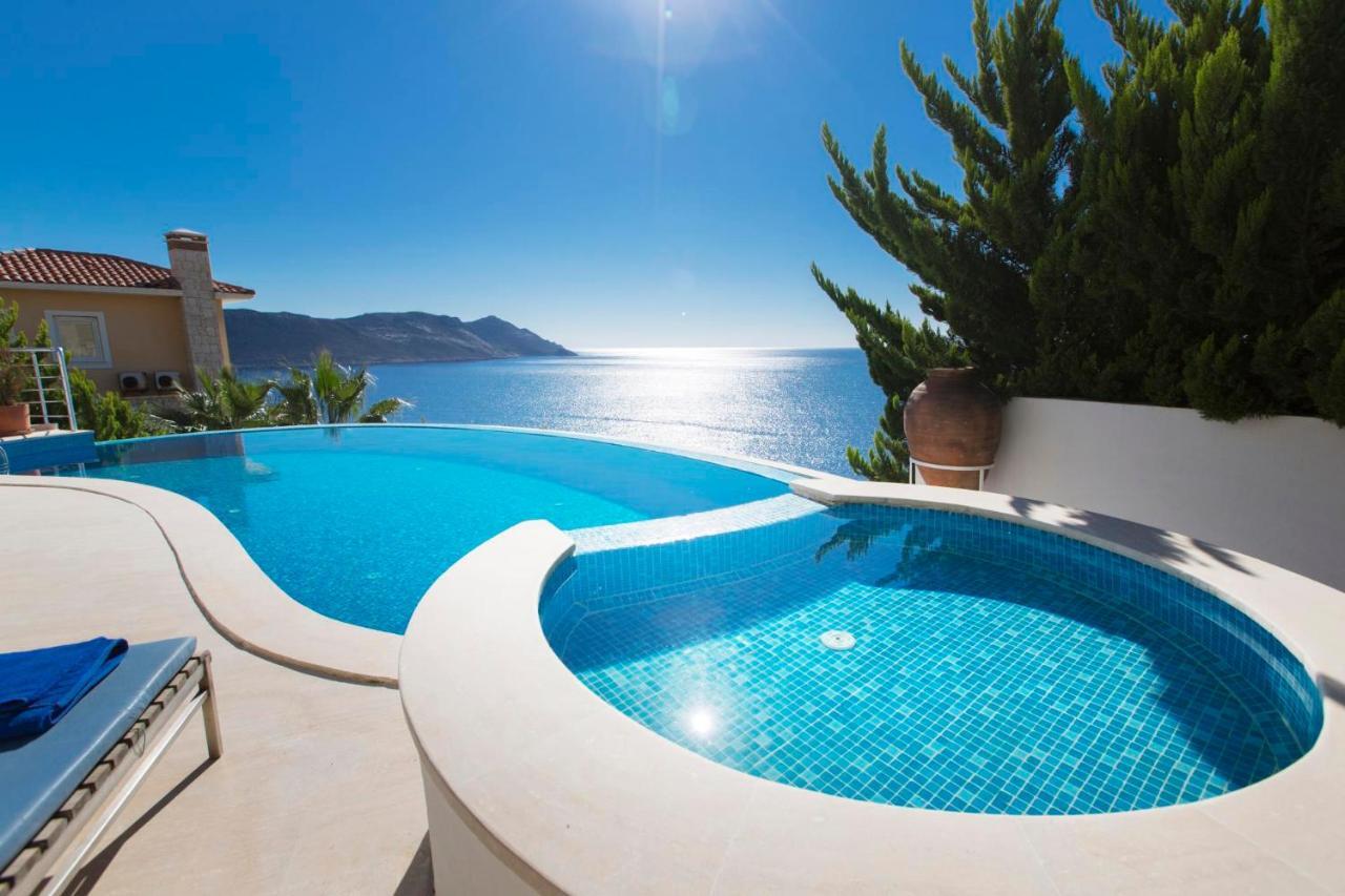 Iskenderun Villa Sleeps 10 With Pool And Air Con Yenikoy  Εξωτερικό φωτογραφία